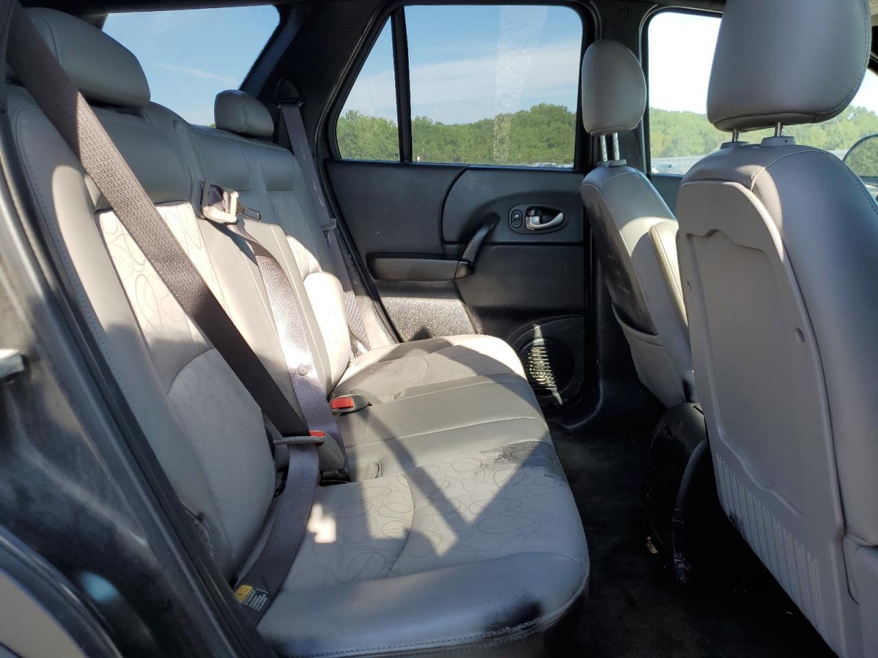 2005 SATURN Vue
