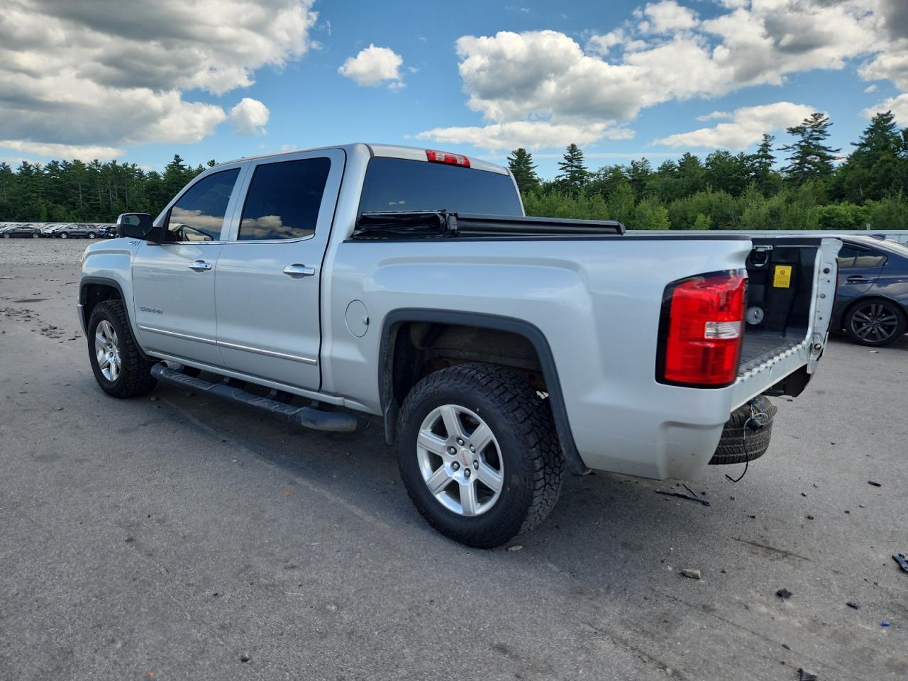 2015 GMC Sierra