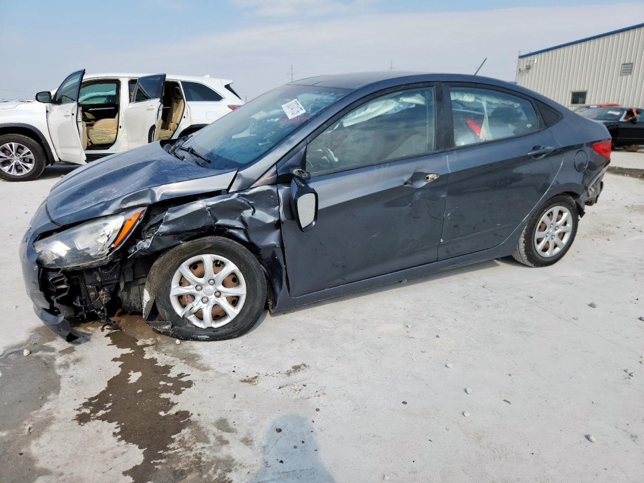 2013 HYUNDAI ACCENT