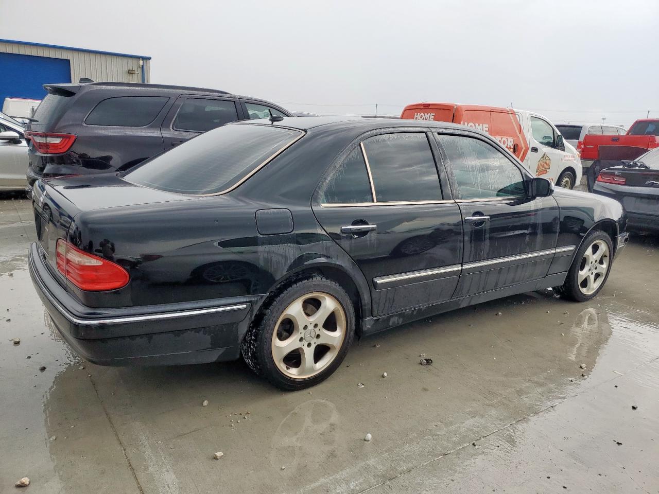 2002 MERCEDES-BENZ E-Class