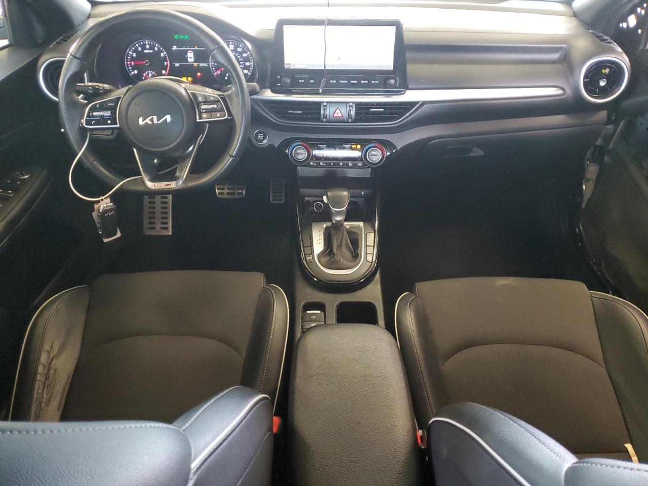 2022 KIA FORTE