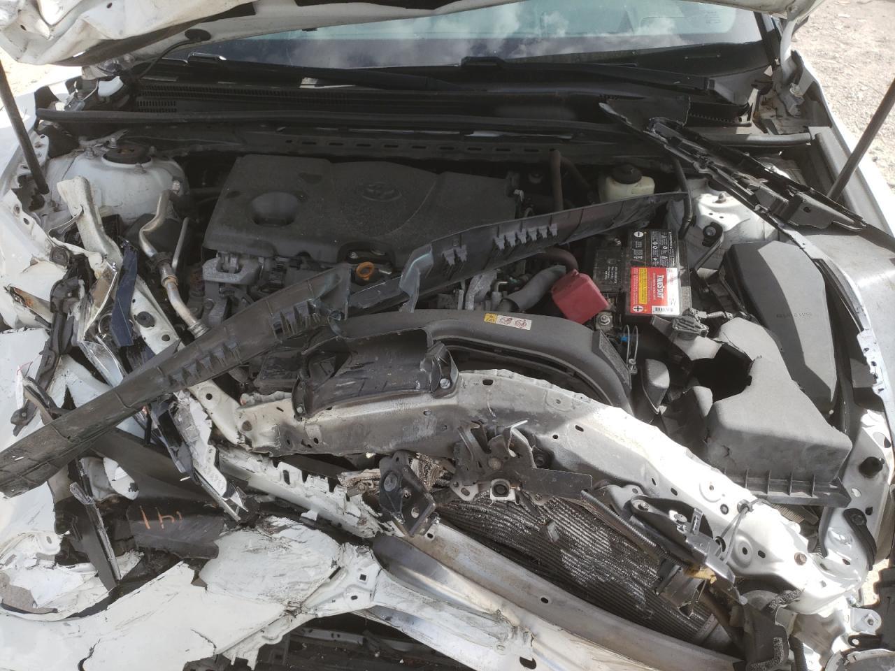 2018 TOYOTA CAMRY