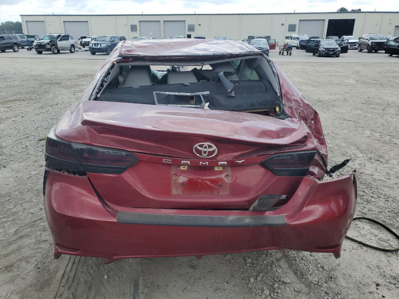 2018 TOYOTA CAMRY