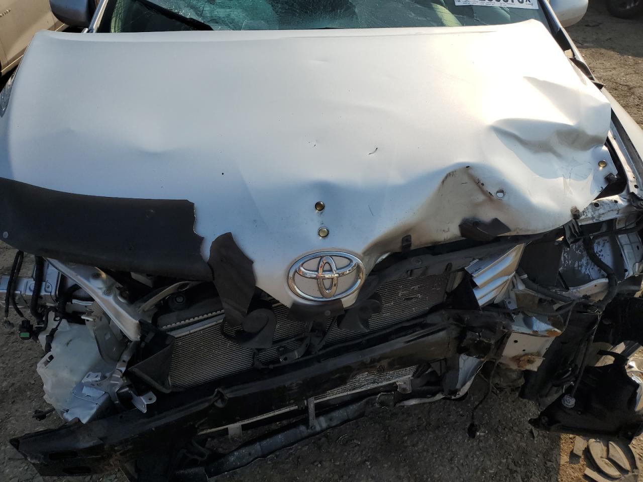 2010 TOYOTA VENZA