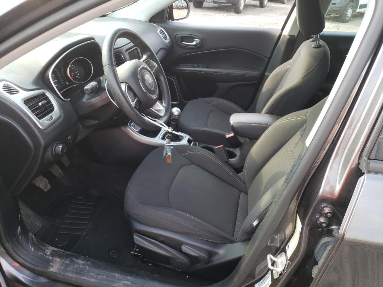 2017 JEEP Compass