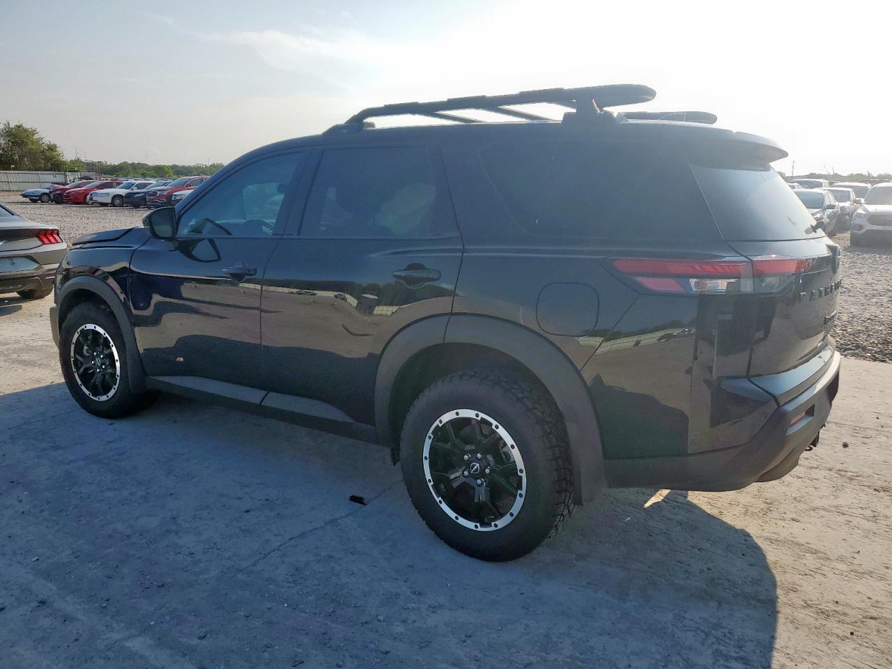 2025 NISSAN PATHFINDER