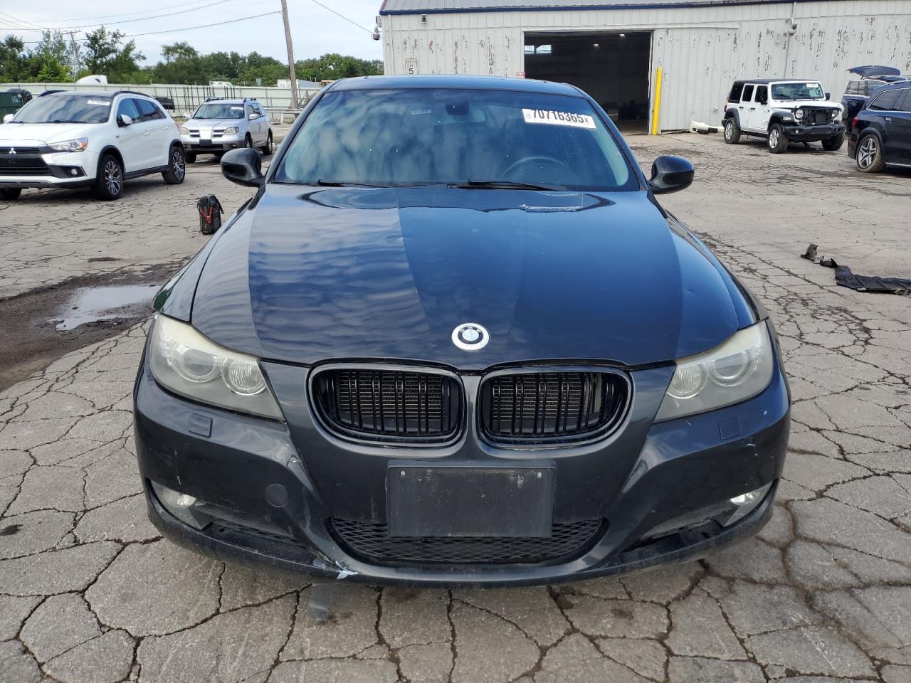 2011 BMW 3 SERIES