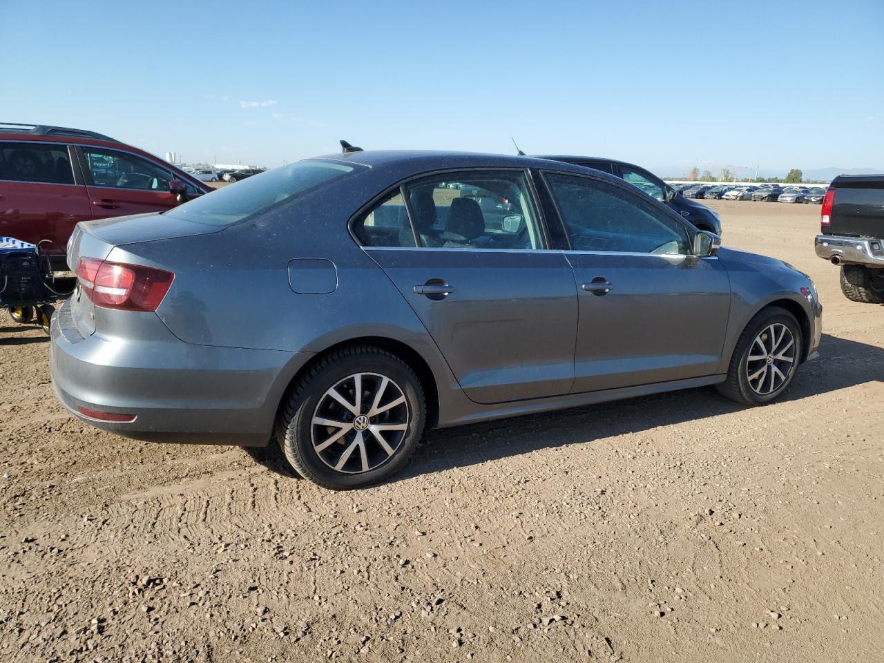 2017 VOLKSWAGEN JETTA