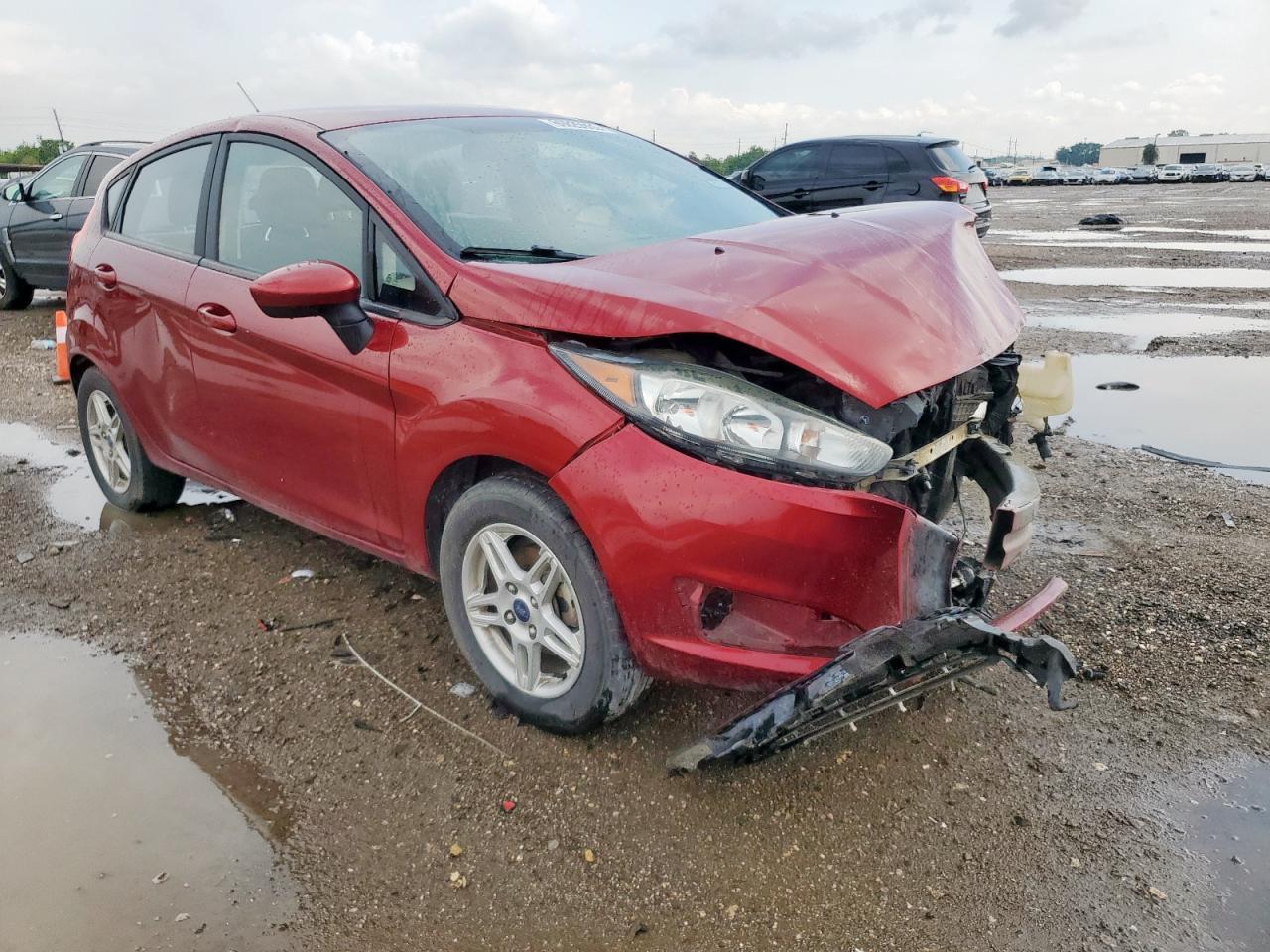 2017 FORD Fiesta