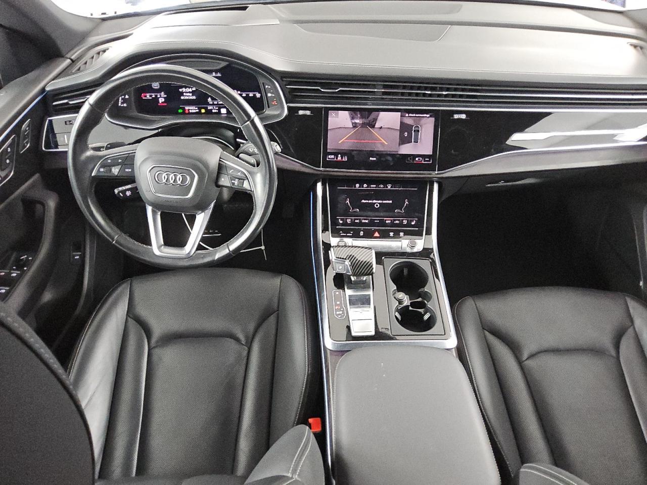 2021 AUDI Q8