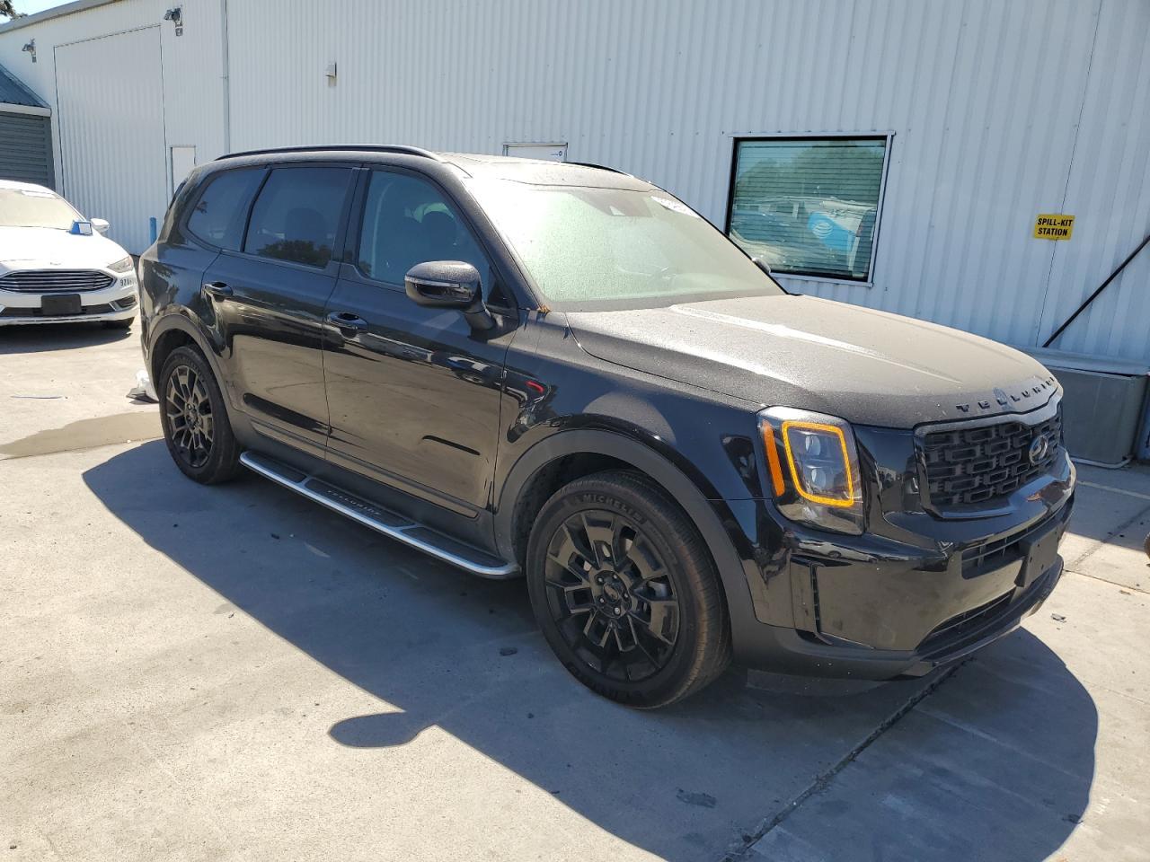 2021 KIA Telluride