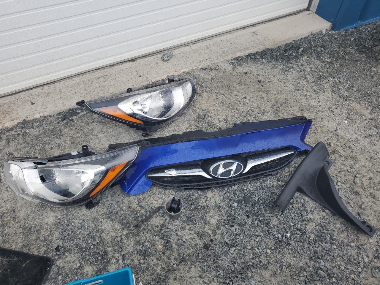2012 HYUNDAI ACCENT