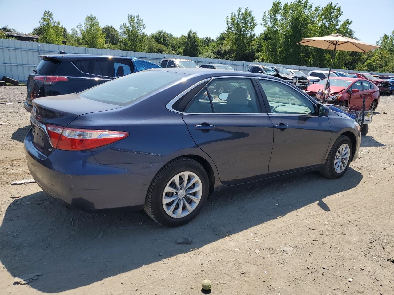 2017 TOYOTA CAMRY