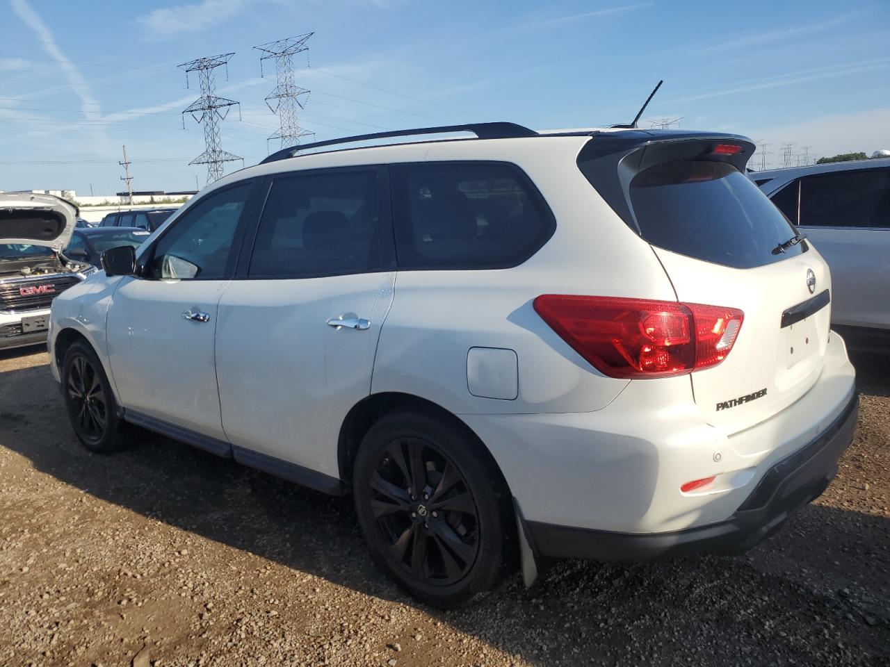 2018 NISSAN PATHFINDER