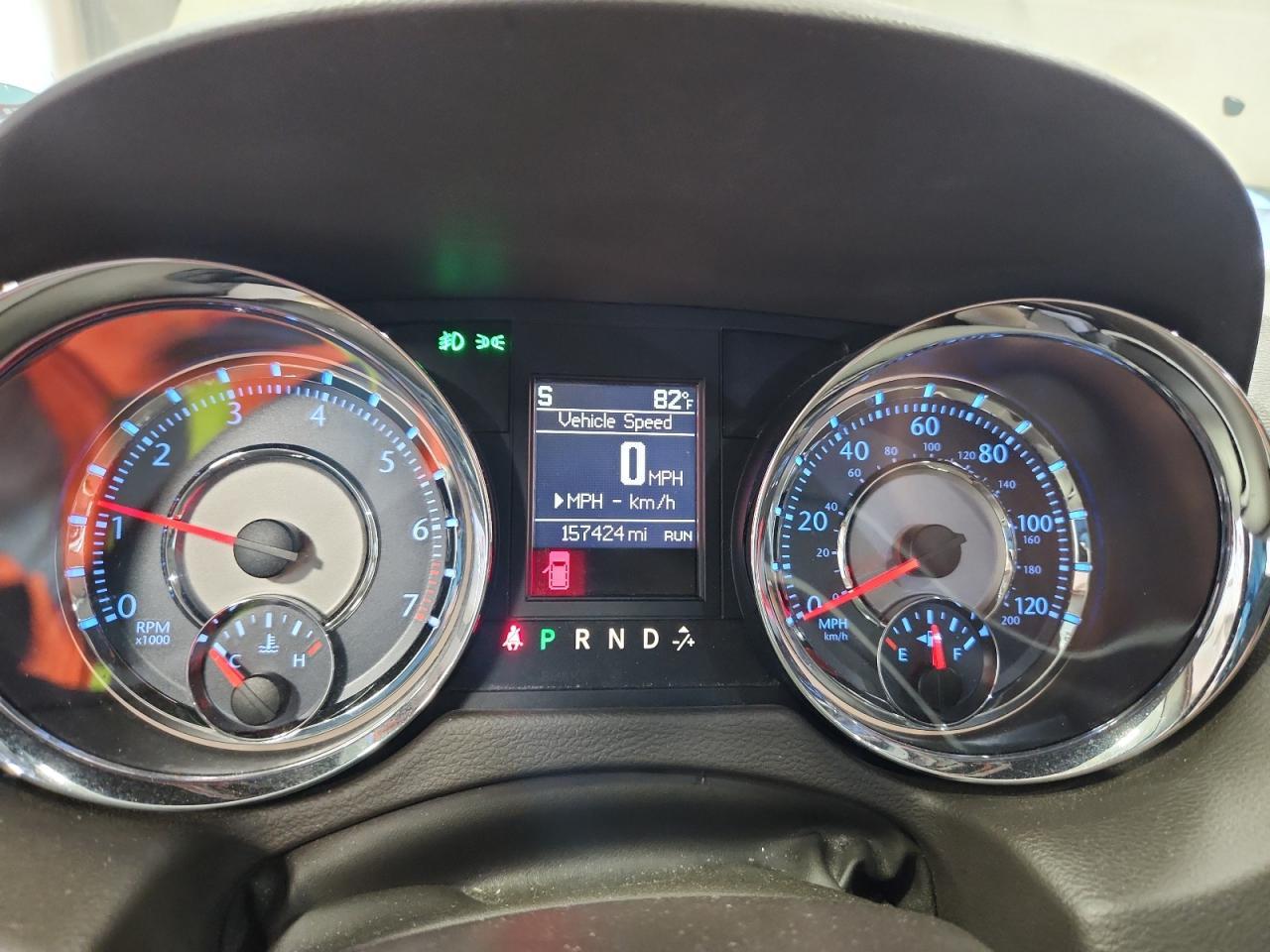 2016 CHRYSLER Town & Country