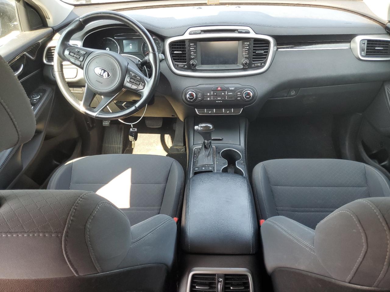 2017 KIA SORENTO