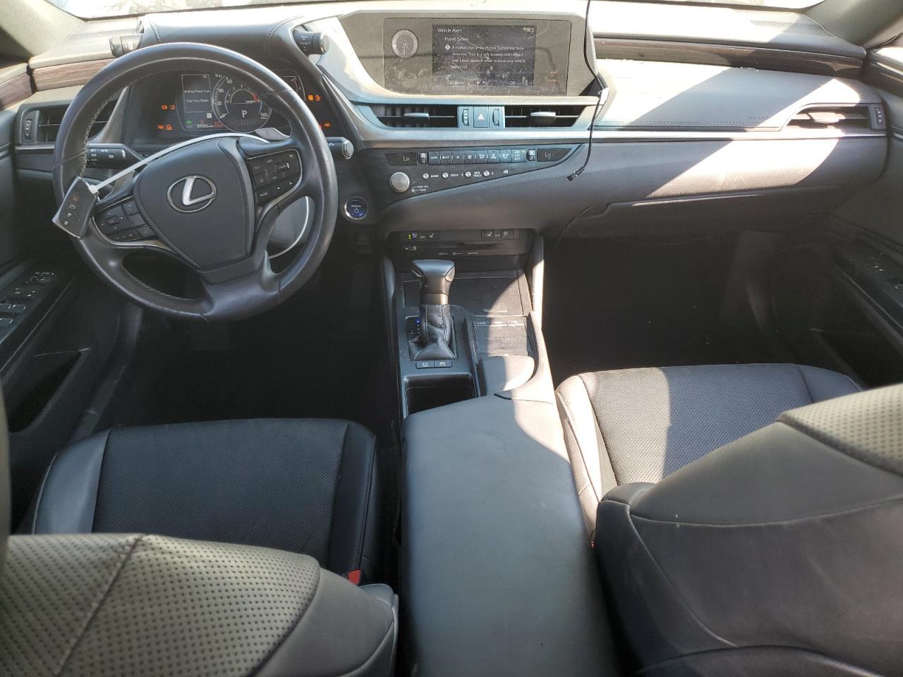 2021 LEXUS Es