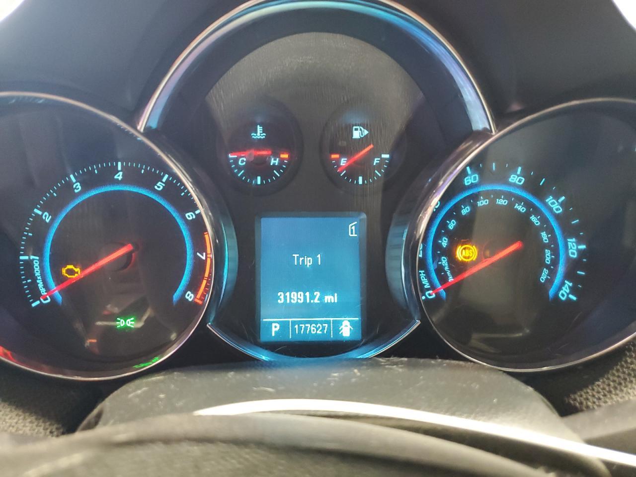 2011 CHEVROLET CRUZE