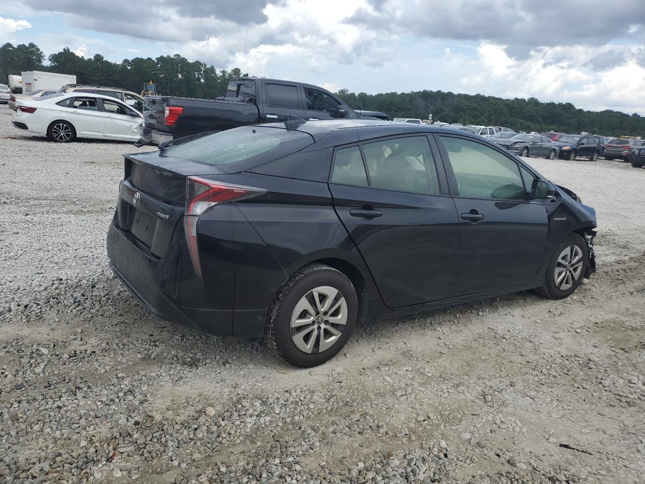 2017 TOYOTA PRIUS