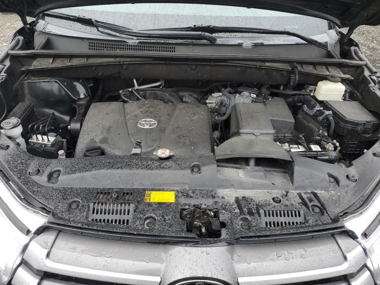 2018 TOYOTA HIGHLANDER
