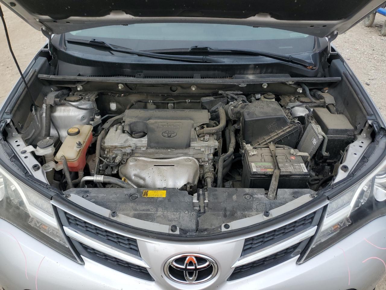 2015 TOYOTA RAV4