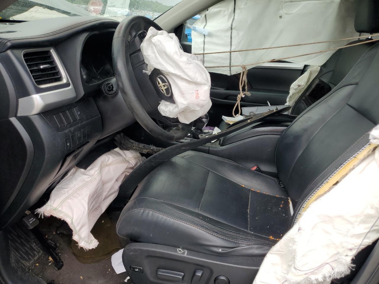 2014 TOYOTA HIGHLANDER
