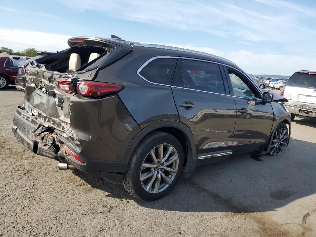 2018 MAZDA CX-9
