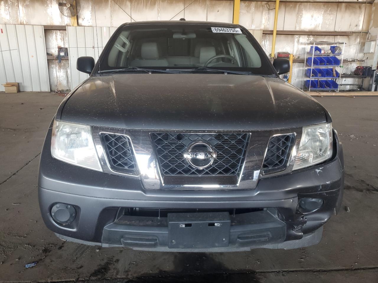 2017 NISSAN Frontier