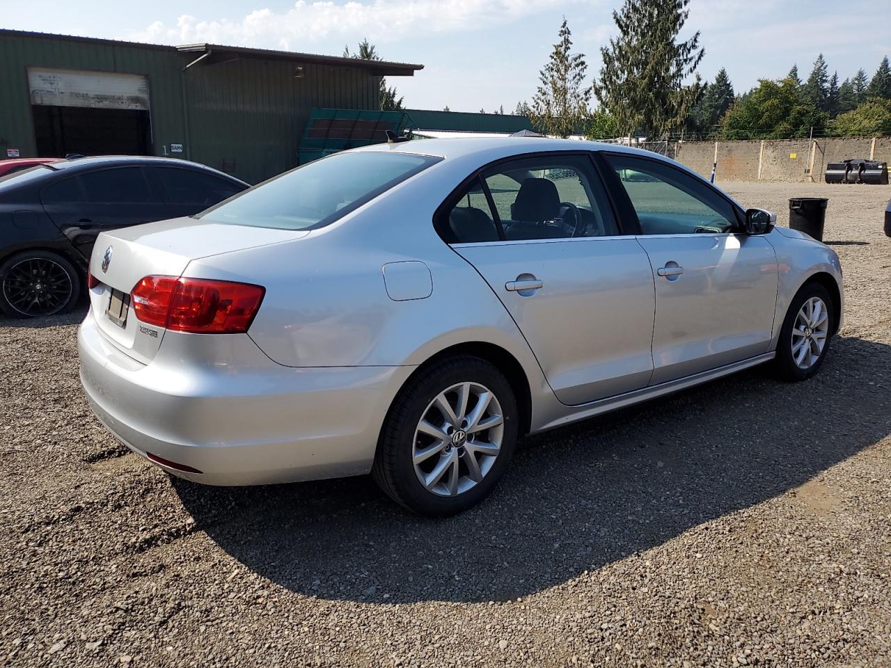 2013 VOLKSWAGEN JETTA