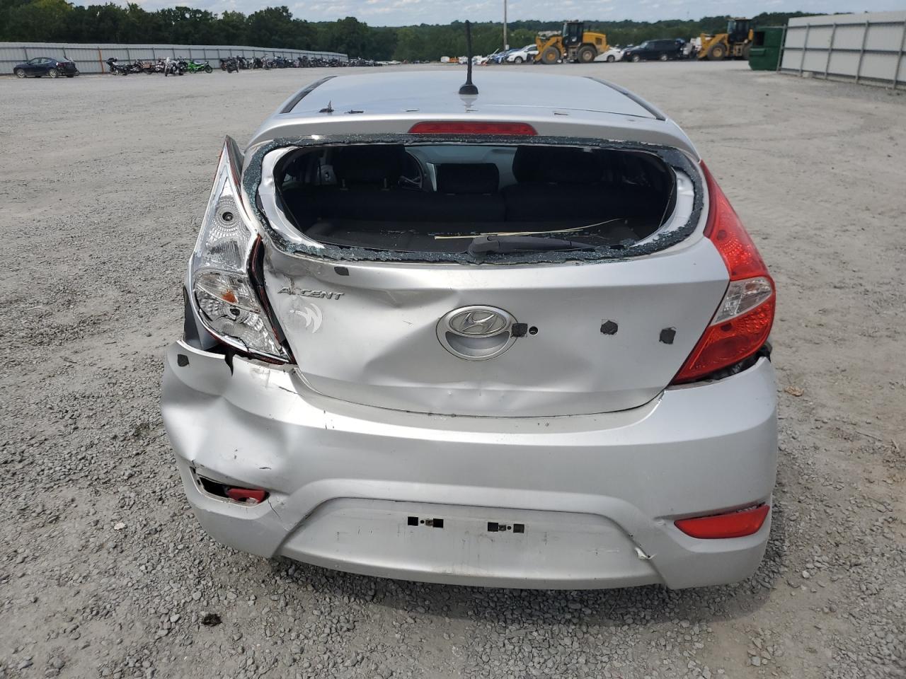 2014 HYUNDAI ACCENT