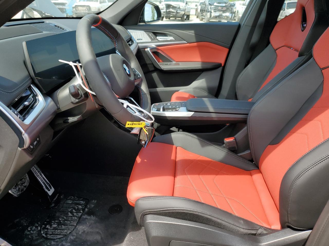 2025 BMW X1