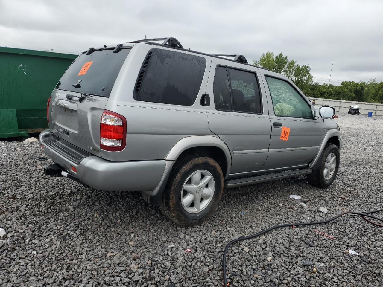 2001 NISSAN PATHFINDER