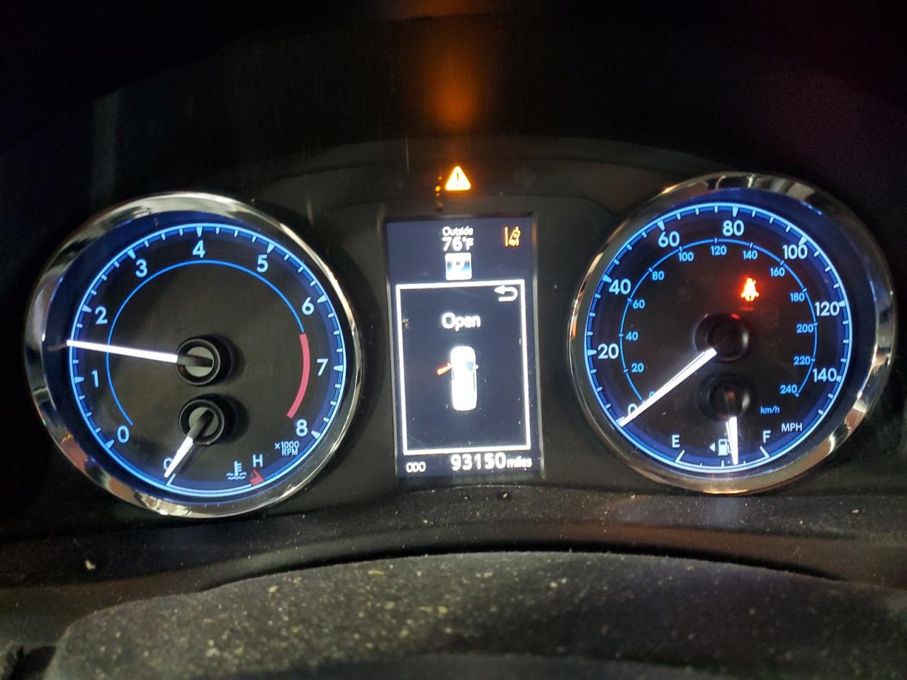 2018 TOYOTA COROLLA