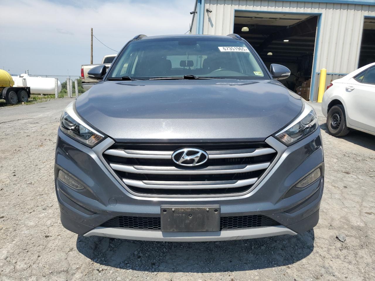 2017 HYUNDAI TUCSON