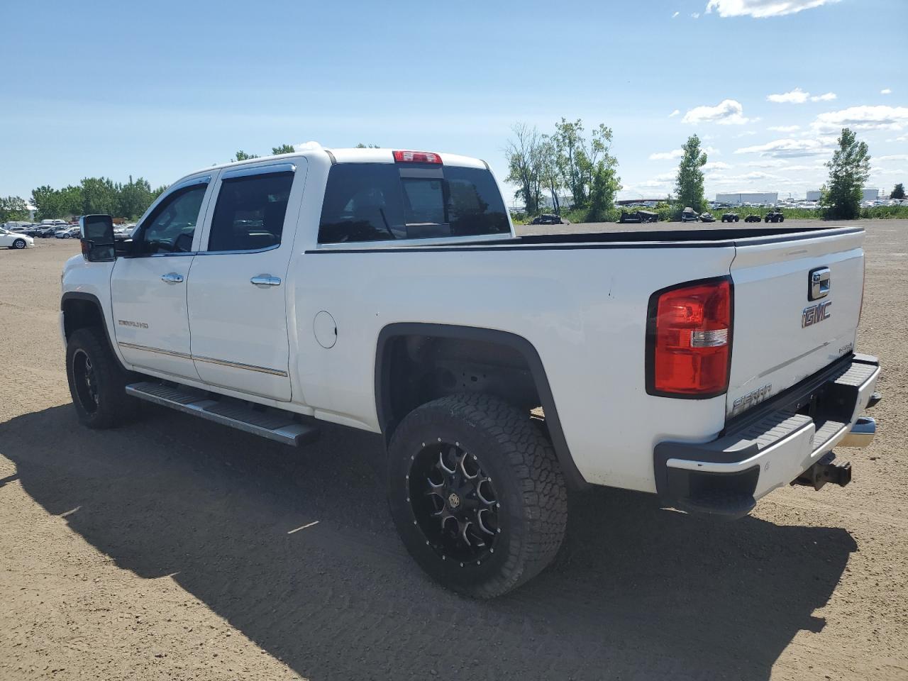 2015 GMC Sierra