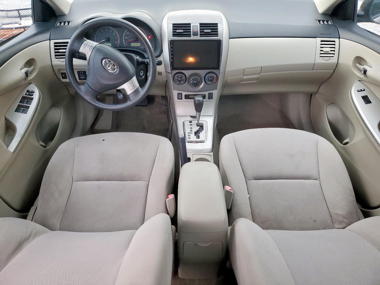 2011 TOYOTA COROLLA