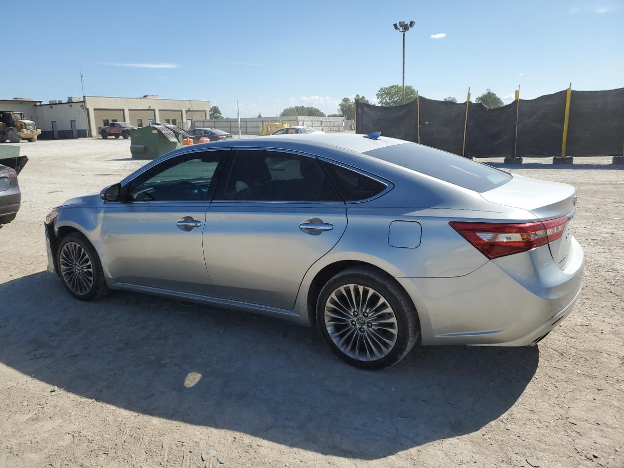 2016 TOYOTA Avalon
