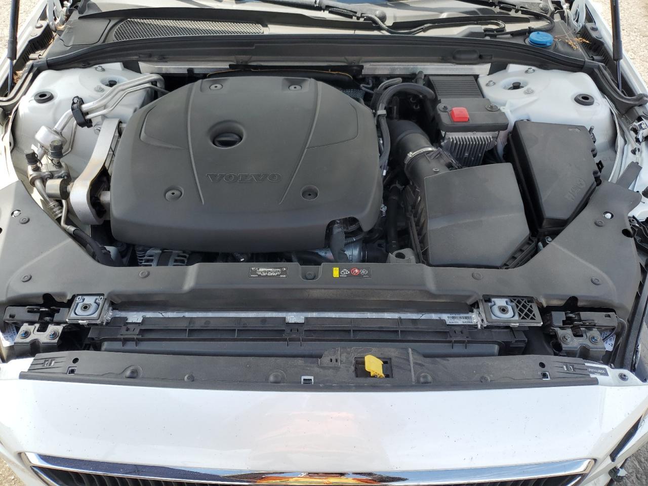 2020 VOLVO S60