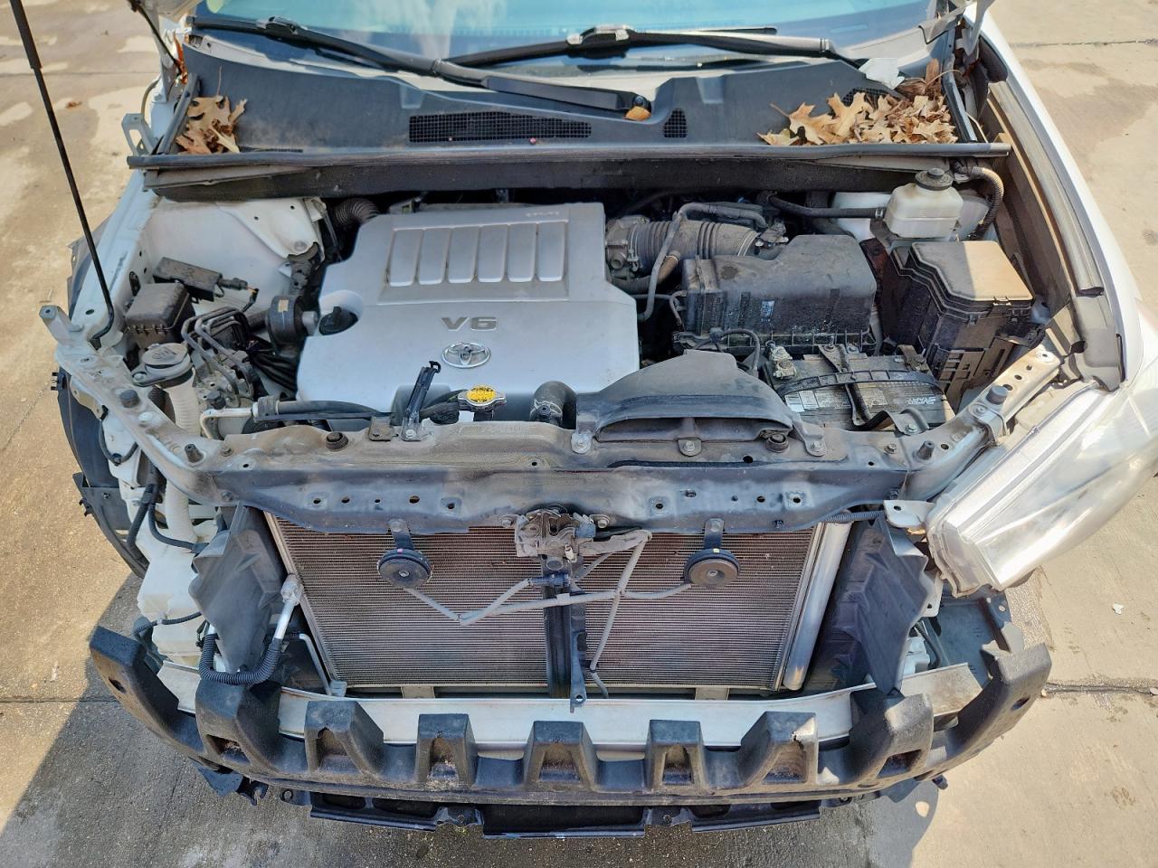 2011 TOYOTA HIGHLANDER