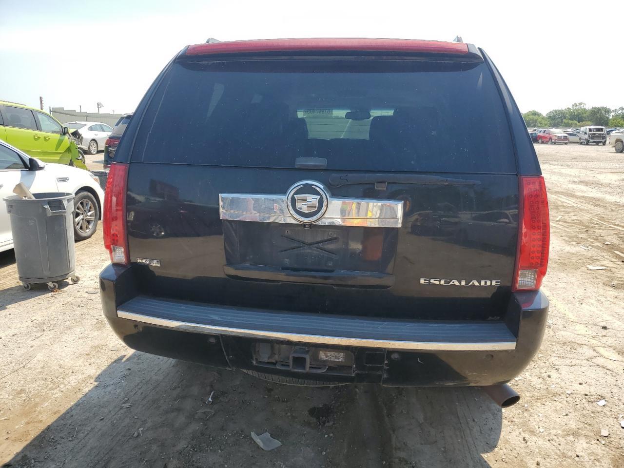 2009 CADILLAC ESCALADE