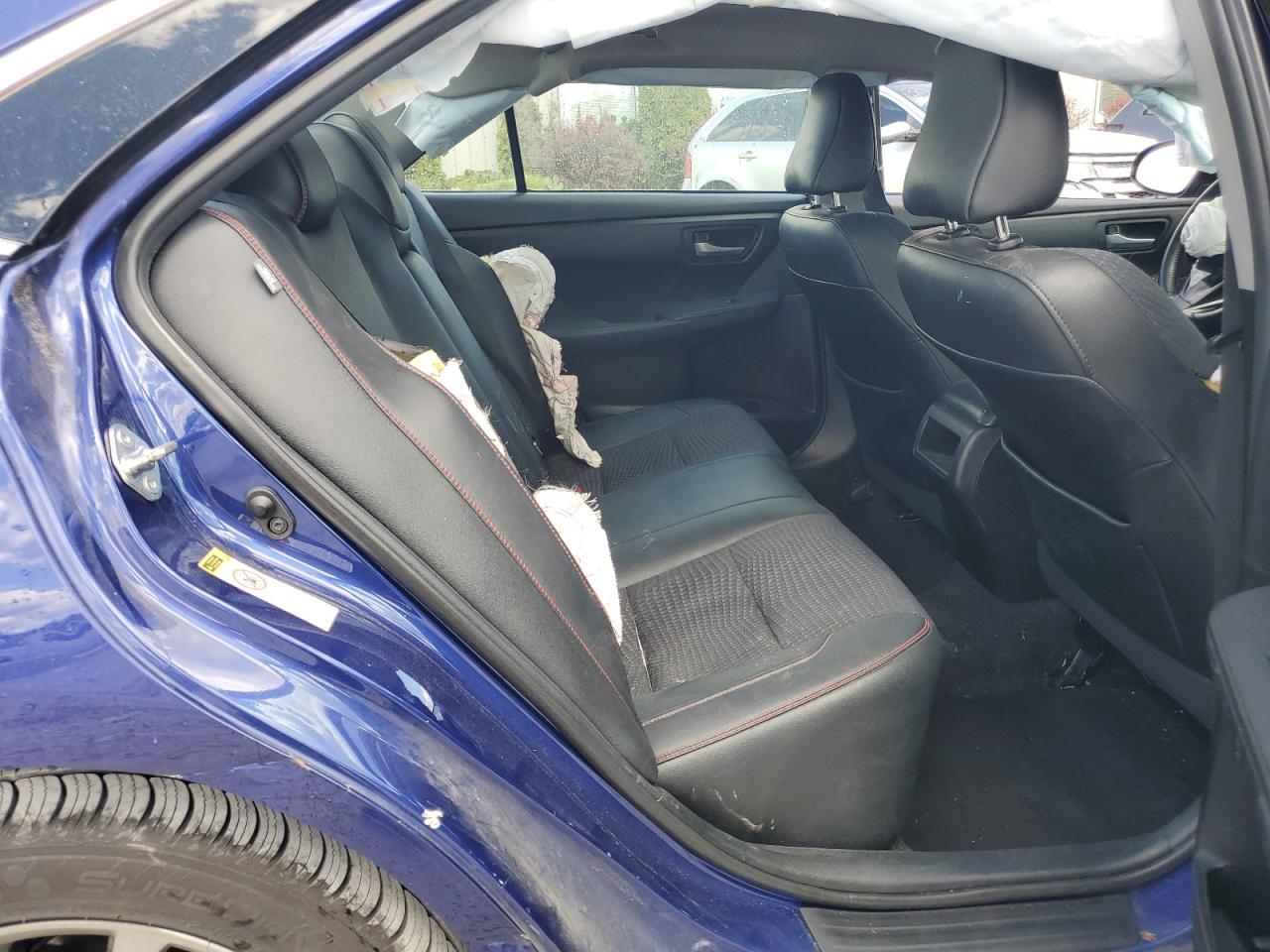 2015 TOYOTA CAMRY