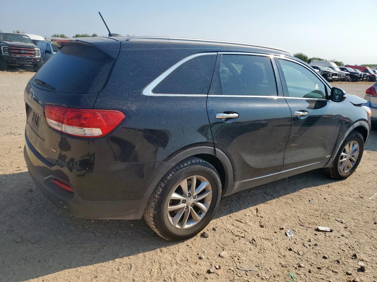 2017 KIA SORENTO