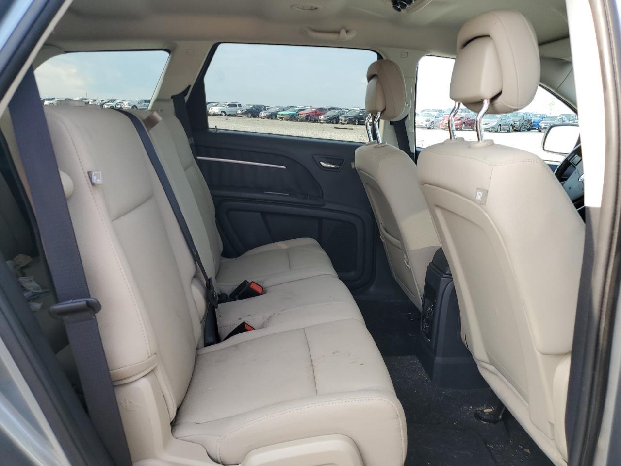 2010 DODGE JOURNEY