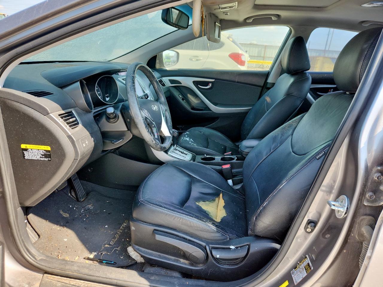 2012 HYUNDAI ELANTRA