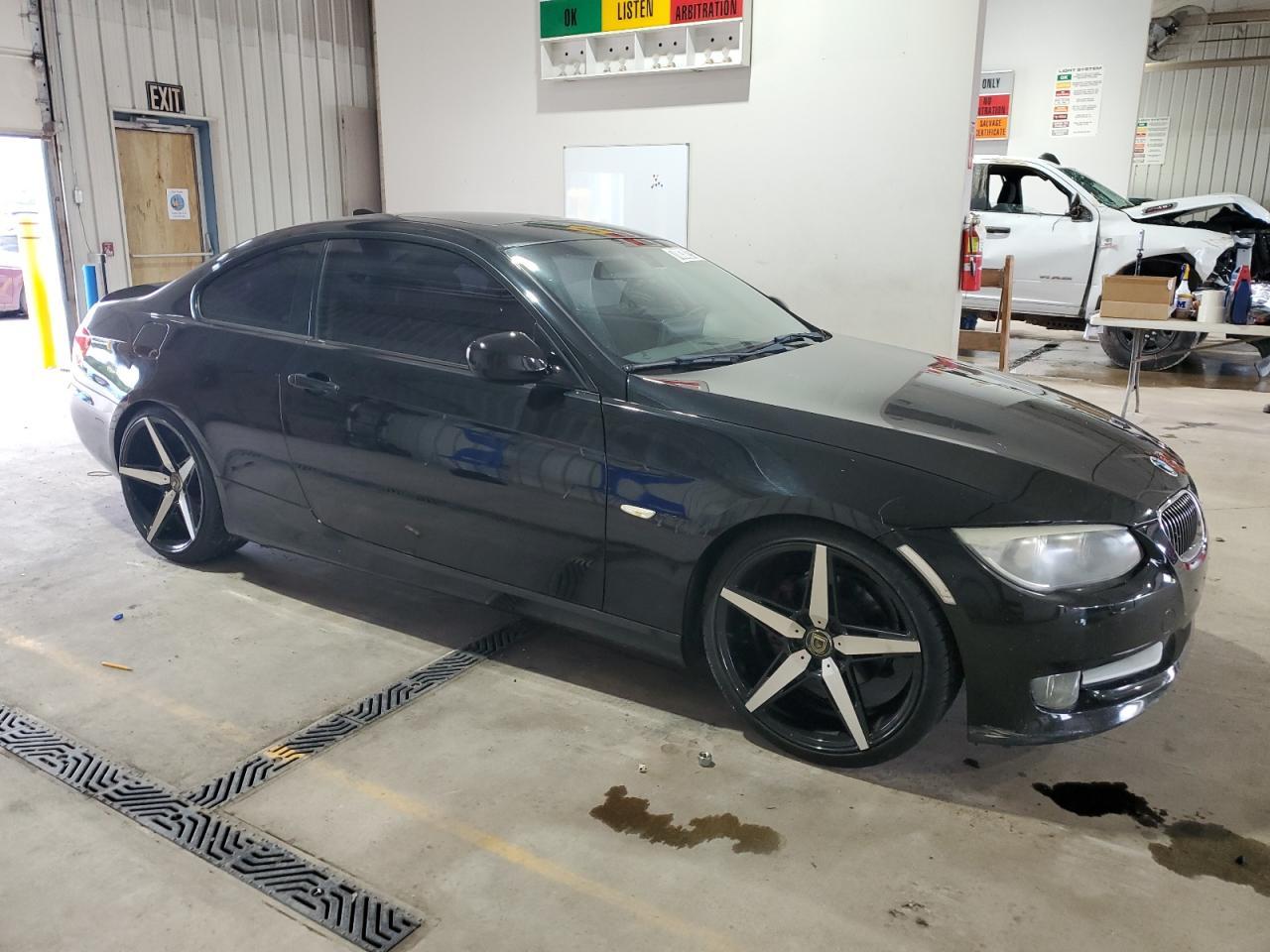 2011 BMW 3 SERIES