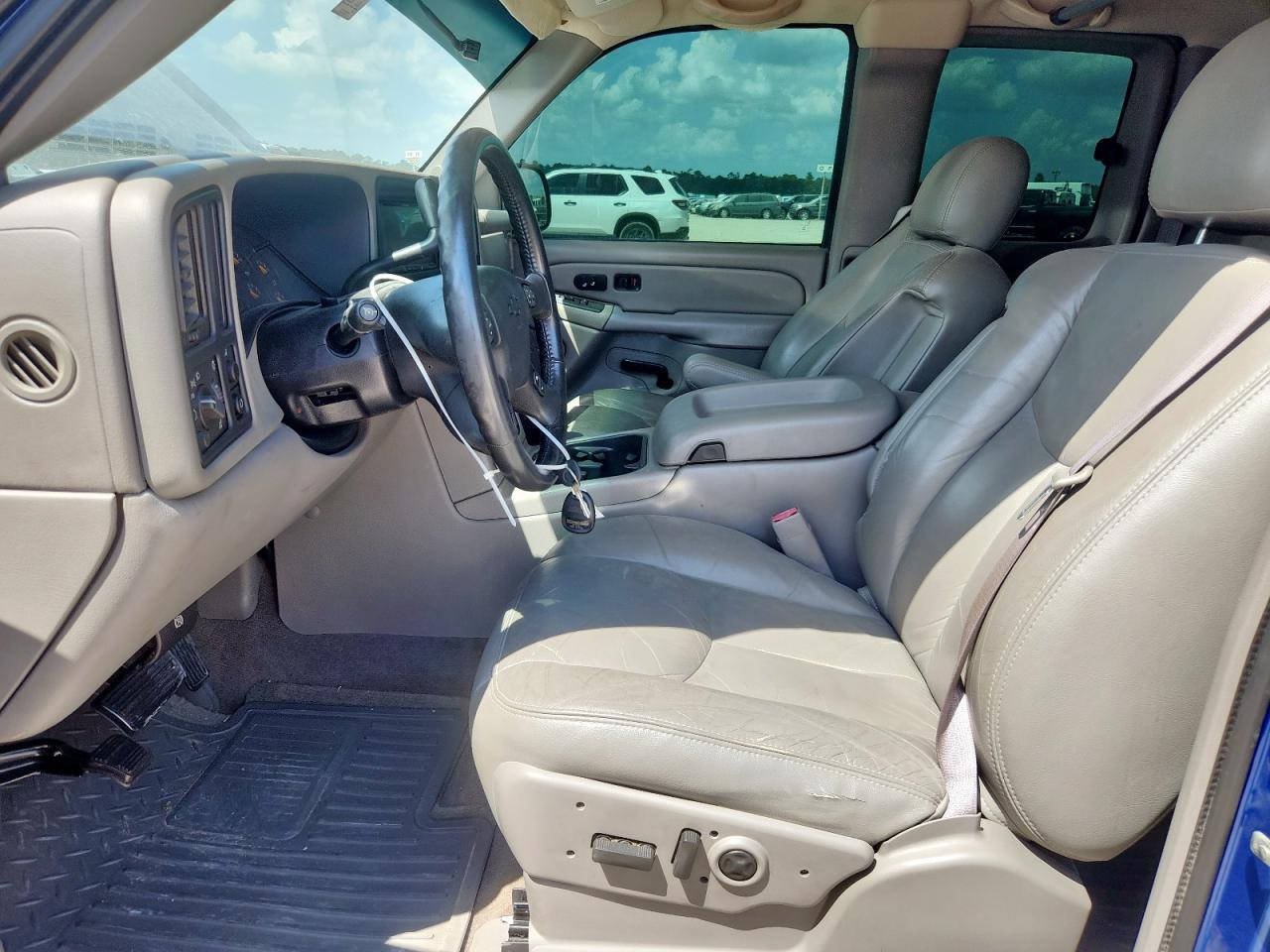2004 CHEVROLET Silverado