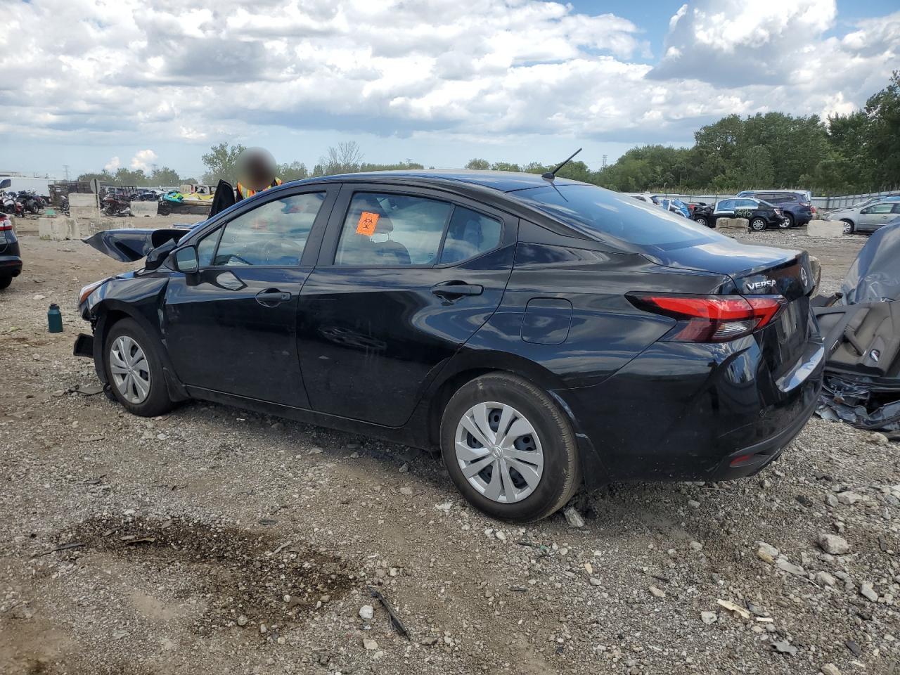 2024 NISSAN VERSA