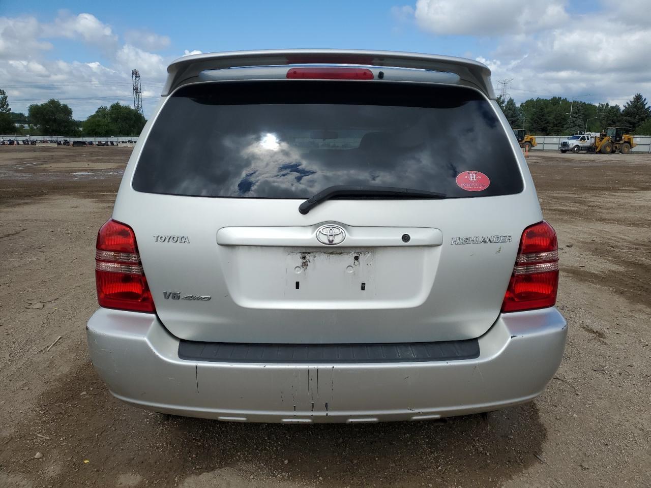2003 TOYOTA HIGHLANDER