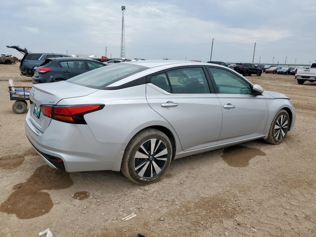 2021 NISSAN ALTIMA