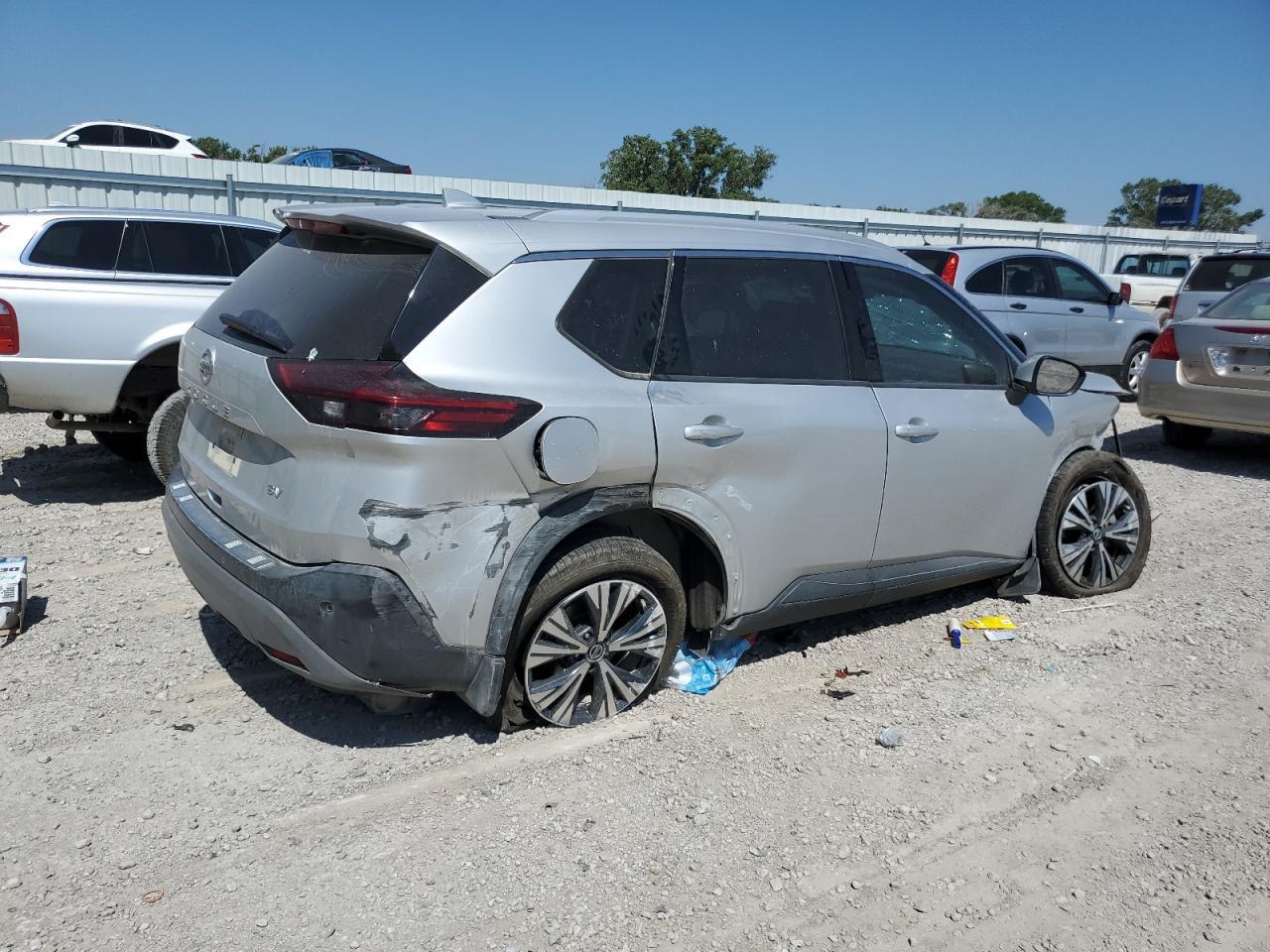2021 NISSAN ROGUE